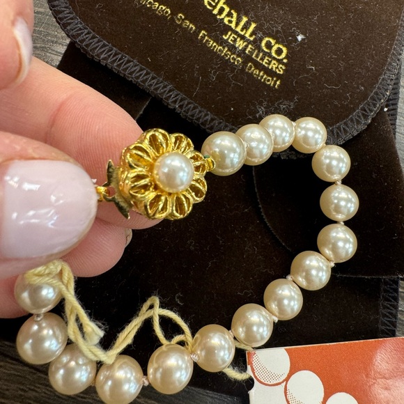 Vintage Mayorca pearl bracelet with gold tone clasp - Picture 5 of 5